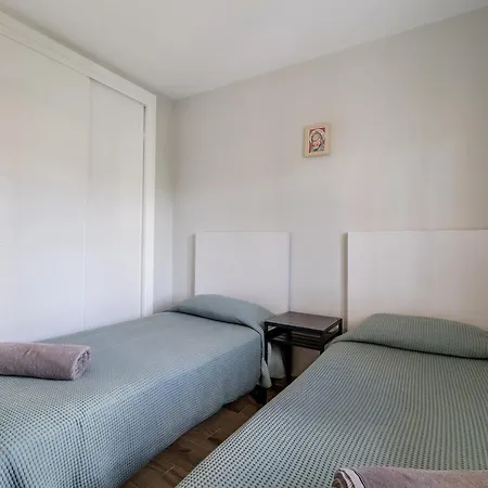 Apartment Pueblo Marinero Grupos 6pax
